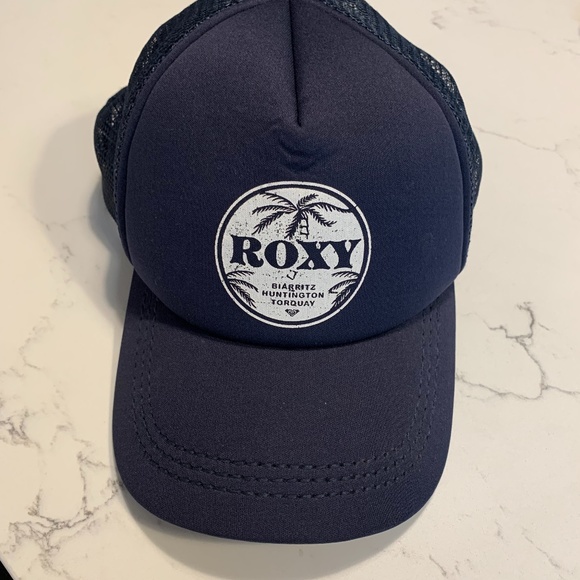Roxy Accessories - Roxy trucker hat